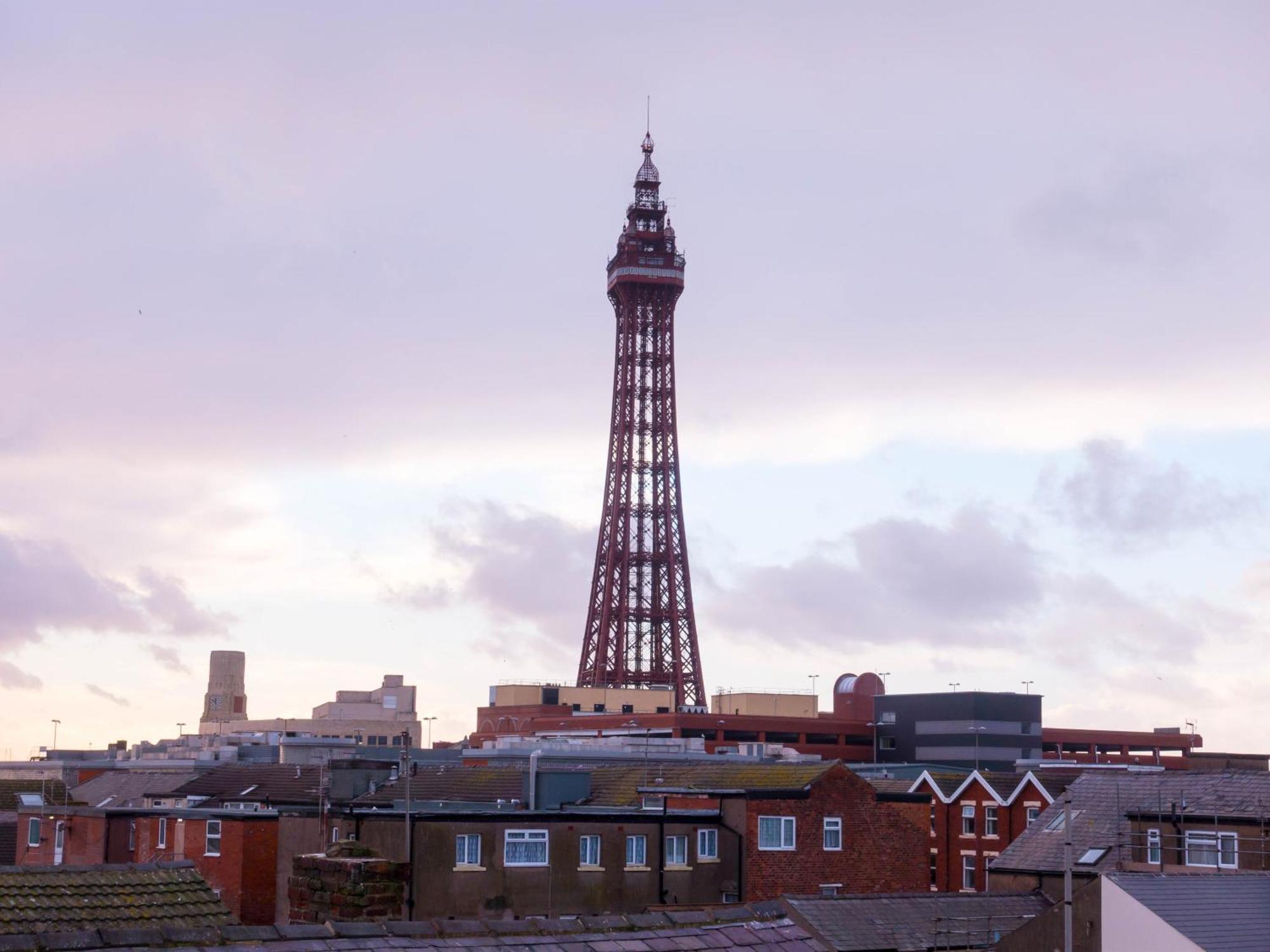 The Kings Cross Hotel Blackpool Room photo