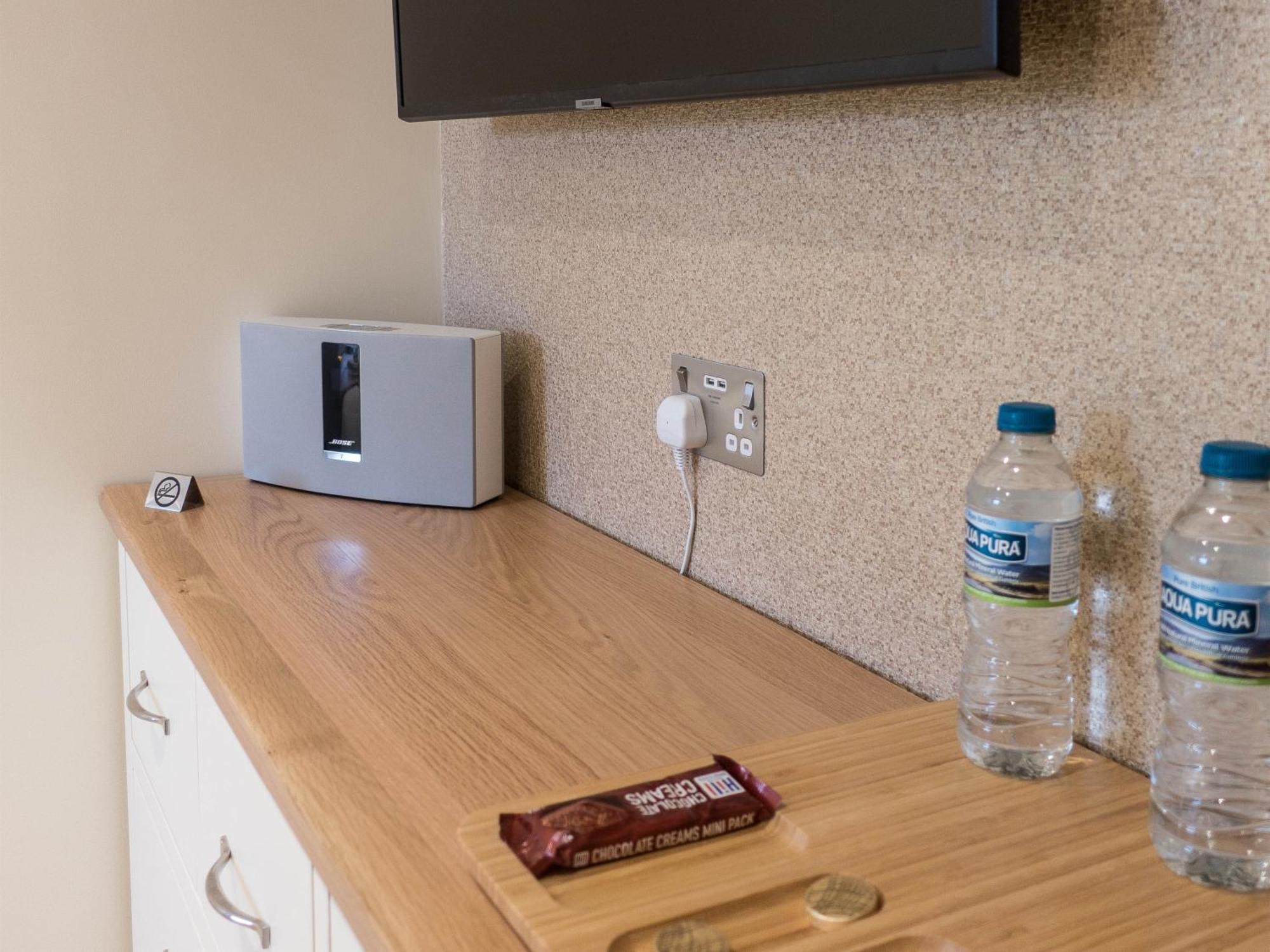 The Kings Cross Hotel Blackpool Room photo